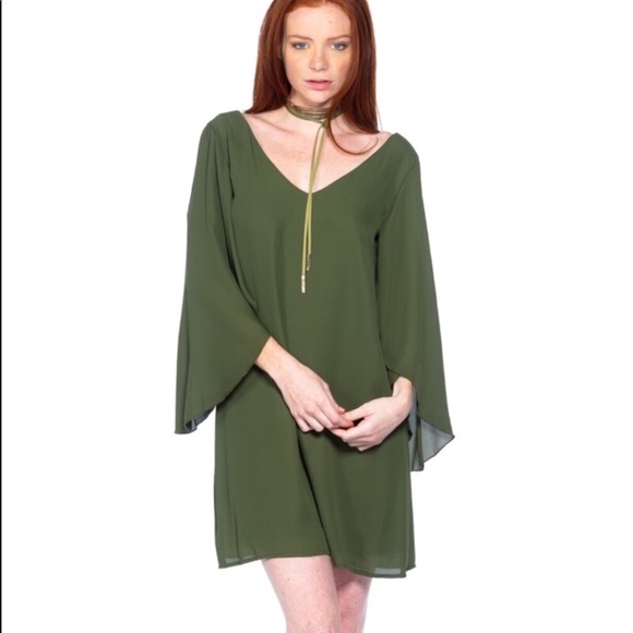 Newbury Kustom Dresses & Skirts - *NWOT* Women’s Fashion Shift Dress